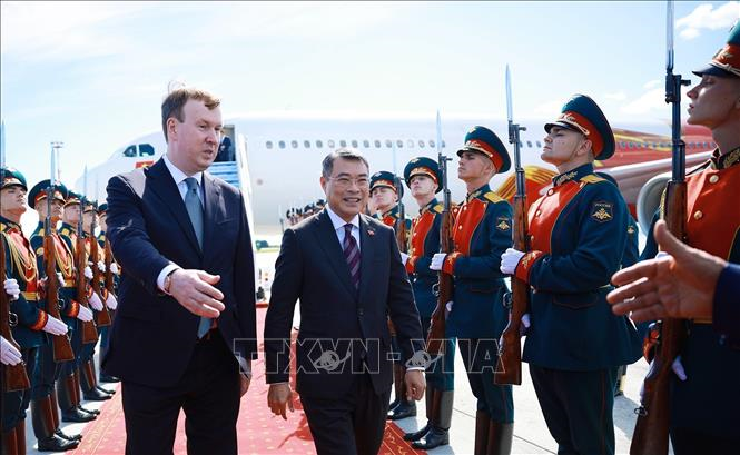 Thủ tướng Lê Minh Hưng đến Kazan dự Hội nghị Cấp cao kỷ niệm 35 năm quan hệ ASEAN - Nga